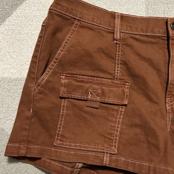 NWT Wild Fable Brown Mid-rise Utility Shorts Women's Size XL - Picture 3 of 11